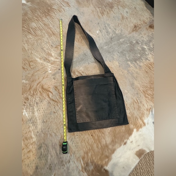 Brown Leather unisex cross body bag by Muxo - Picture 3 of 12